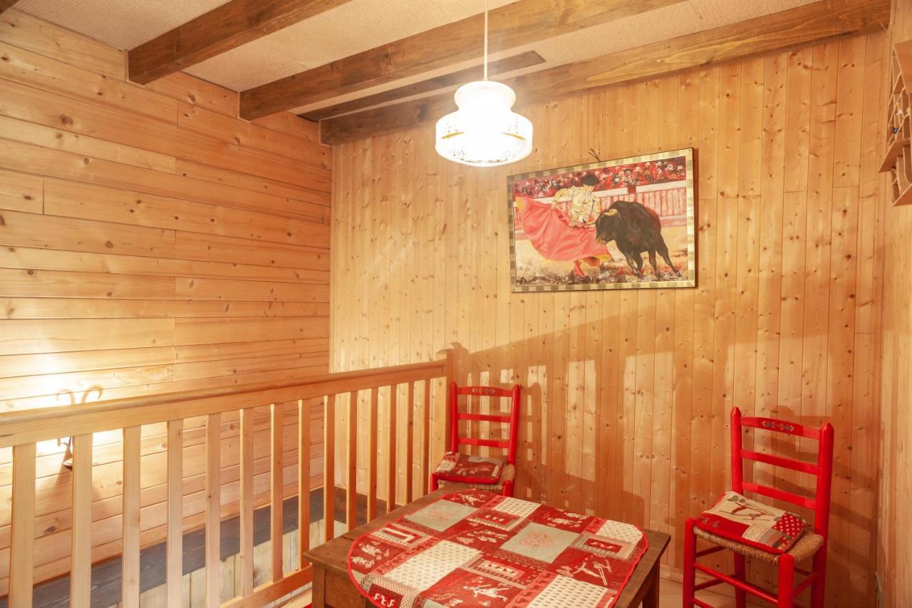 Grand Appartement Proche Gd Bornand Glieres-Val-de-Borne Esterno foto